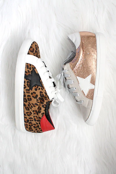 FLASH DEAL: Metallic Lace Up Low Top Star Sneakers-Gold (Size 11) 3 FLASH DEAL: Metallic Lace Up Low Top Star Sneakers-Gold (Size 11) - Image 3