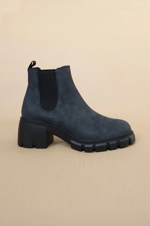 Chelsea Ankle Boots With Lug Sole Chunky Heel-Charcoal Grey 2 Chelsea Ankle Boots With Lug Sole Chunky Heel-Charcoal Grey - Image 2