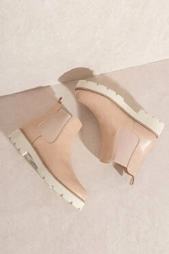 FLASH DEAL: Chelsea Ankle Boots With Lug Sole-Nude Beige -Outlet Shiny Steps Store jessie nude3