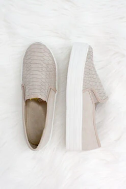Outlet Shiny Steps Store 35 Snake Textured Casual Slip On Flat Shoes Sneakers-Taupe