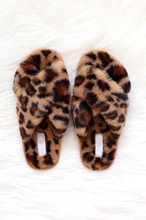 FLASH DEAL: X Cross Band Cozy Fur Slippers Slides-Leopard Print (Size 8.5) 1 FLASH DEAL: X Cross Band Cozy Fur Slippers Slides-Leopard Print (Size 8.5)