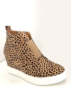 Outlet Shiny Steps Store 9 Animal Print Wedge Sneakers-Cheetah Print